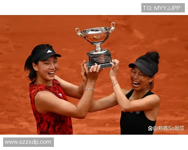 南京网球队逆袭之路:从默默无闻到冠军赛的辉煌历程 南京网球队逆袭之路:从默默无闻到冠军赛的辉煌历程